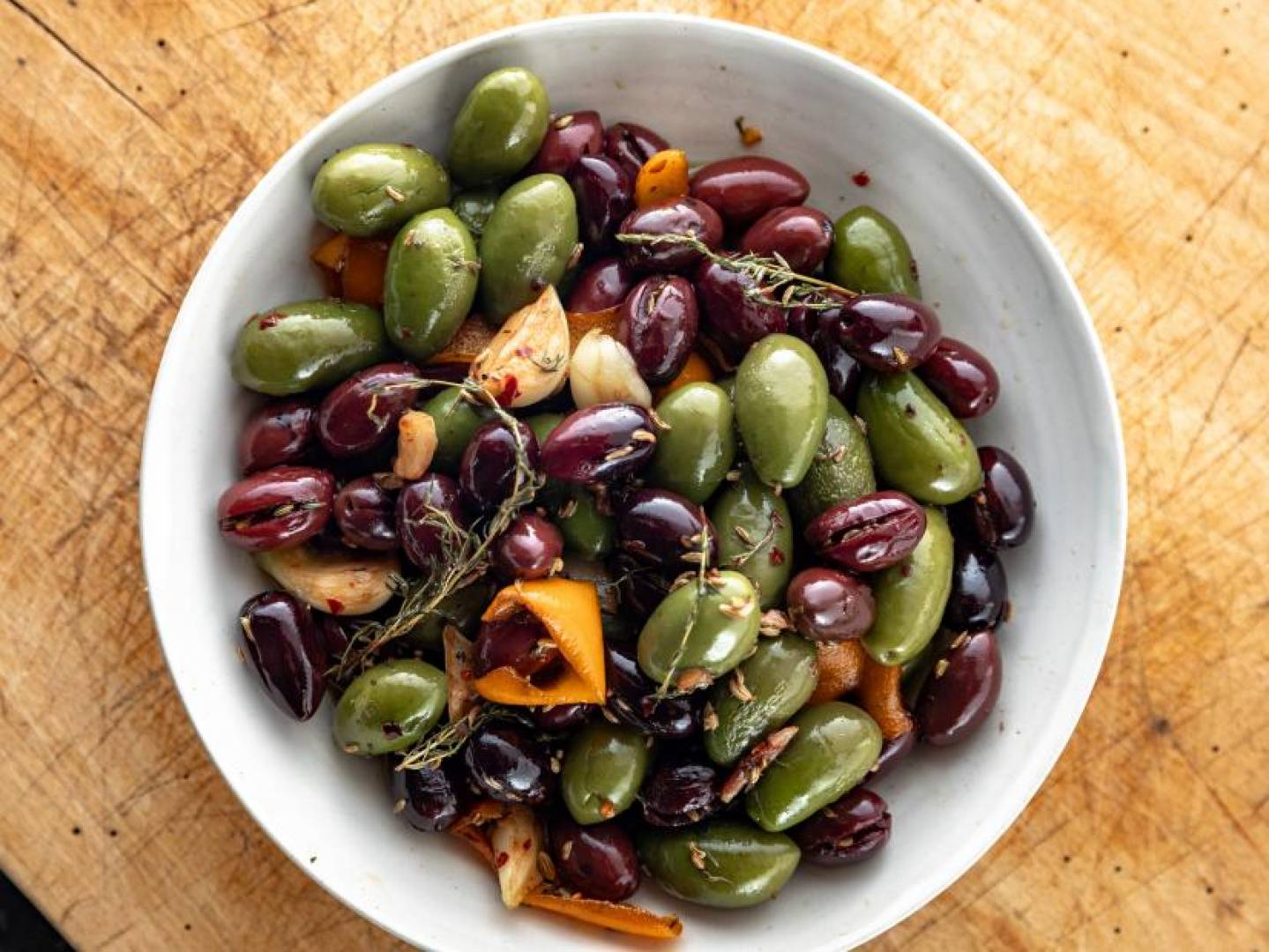Holiday Hors d'oeuvres Marinated Olives